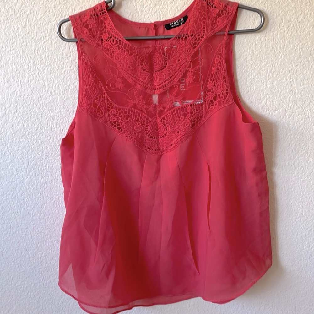 Top: Made in India Size:M